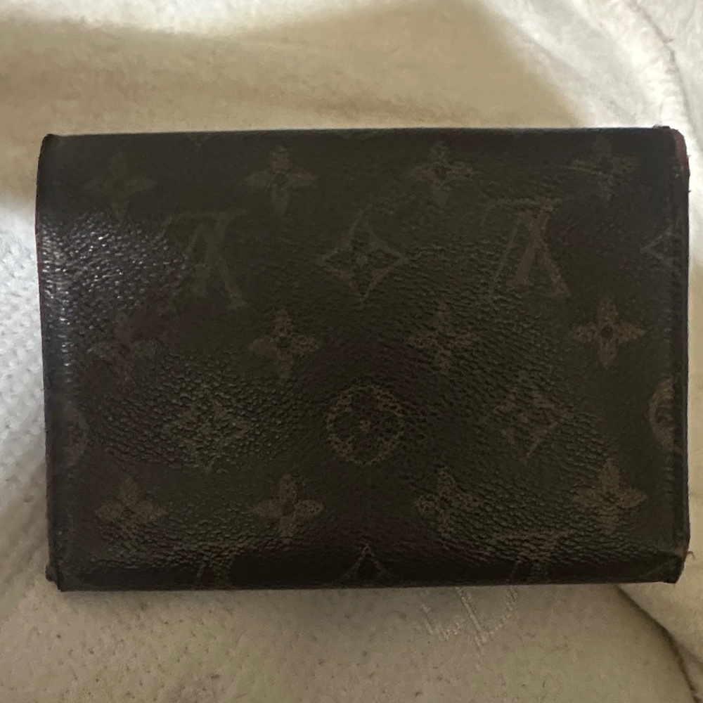 Louis Vuitton Brown Monogram Wallet - Picture 7 of 9